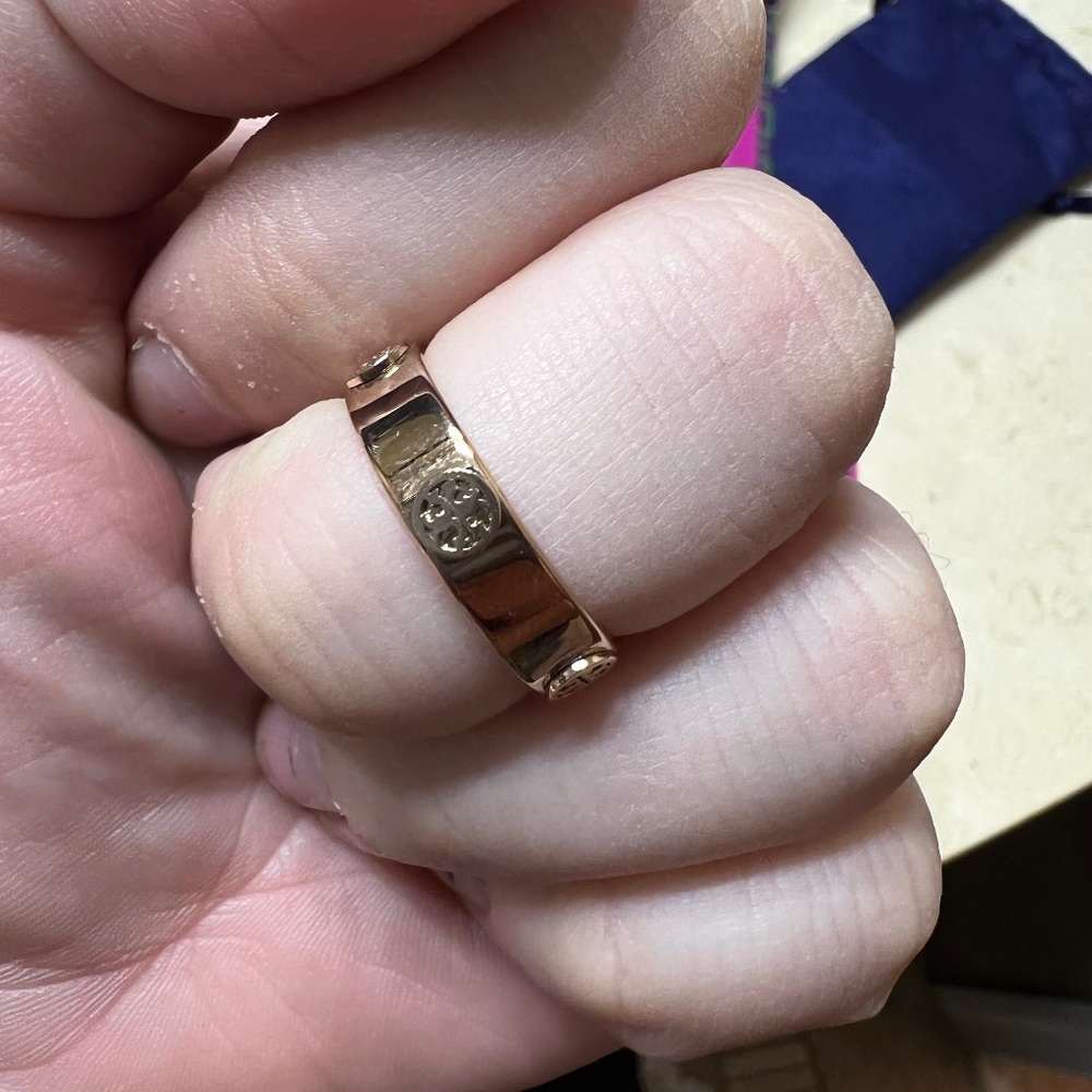 Tory Burch Size 7 Ring